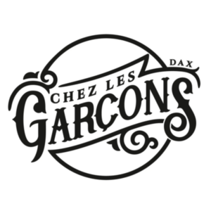 Chez les garçons Dax