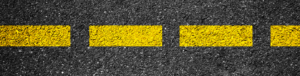 route trait jaune